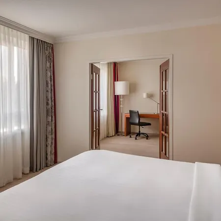 메리어트 호텔 4*